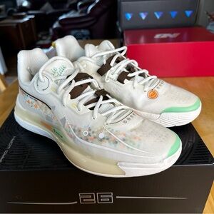 361 DVD2 Basketball Shoes